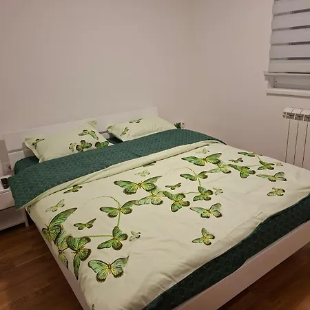 Stan Na Dan Ramonda דירה