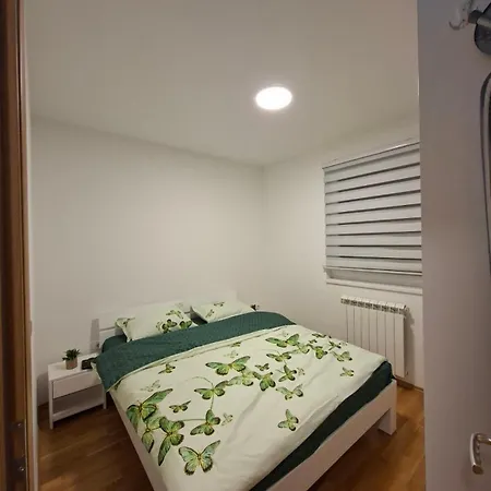 Stan Na Dan Ramonda דירה Donje Mladice